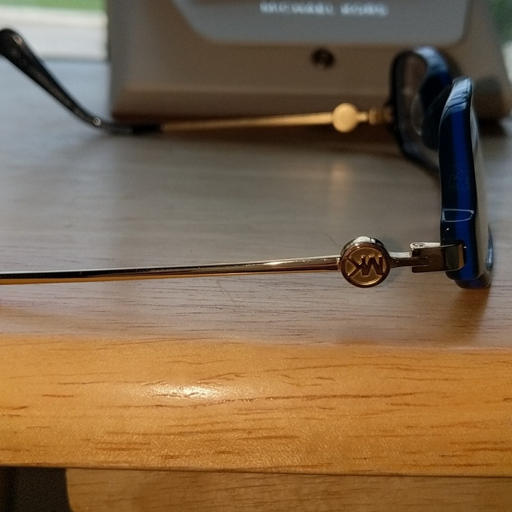 Michael Kors glasses - Picture 3 of 5